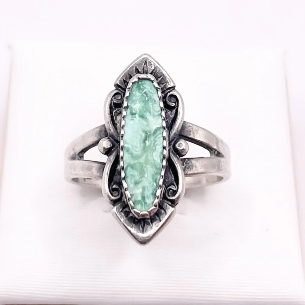 Size 6 Green Stone Bell Trading post 925 sterling silver Ring - Picture 1 of 8